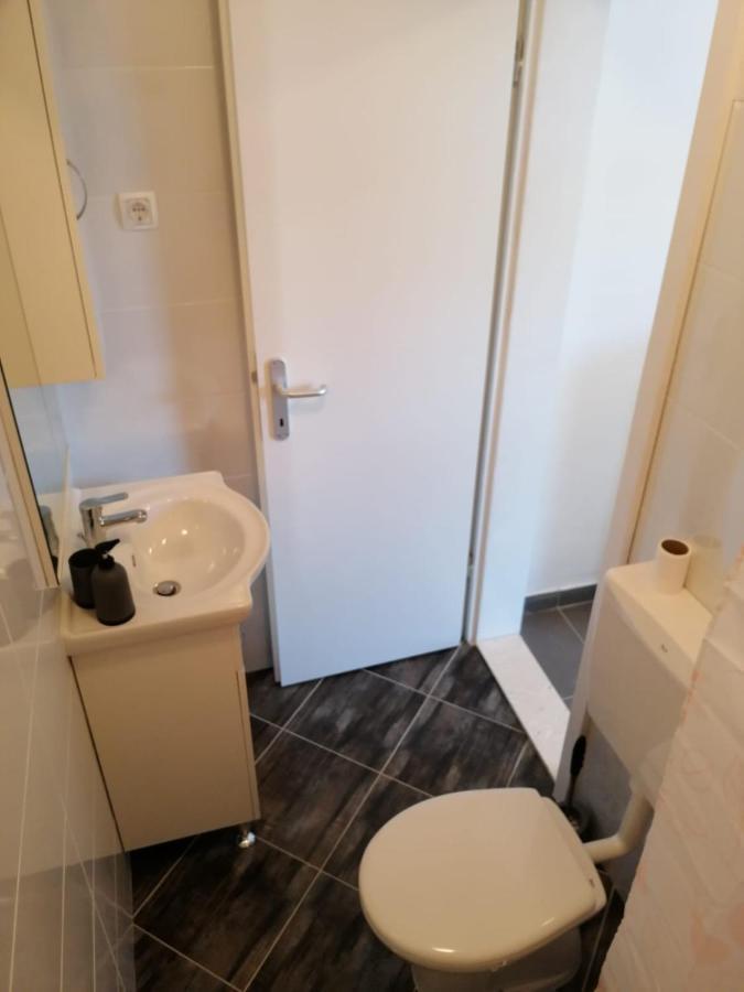 Apartmani Skalinada Marina Exteriör bild