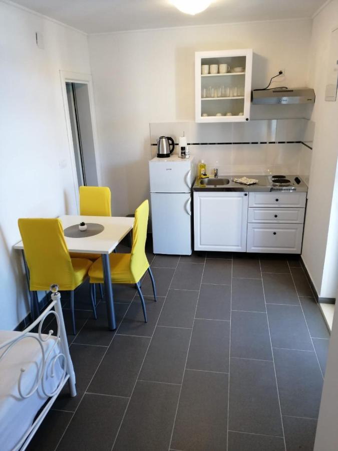 Apartmani Skalinada Marina Exteriör bild