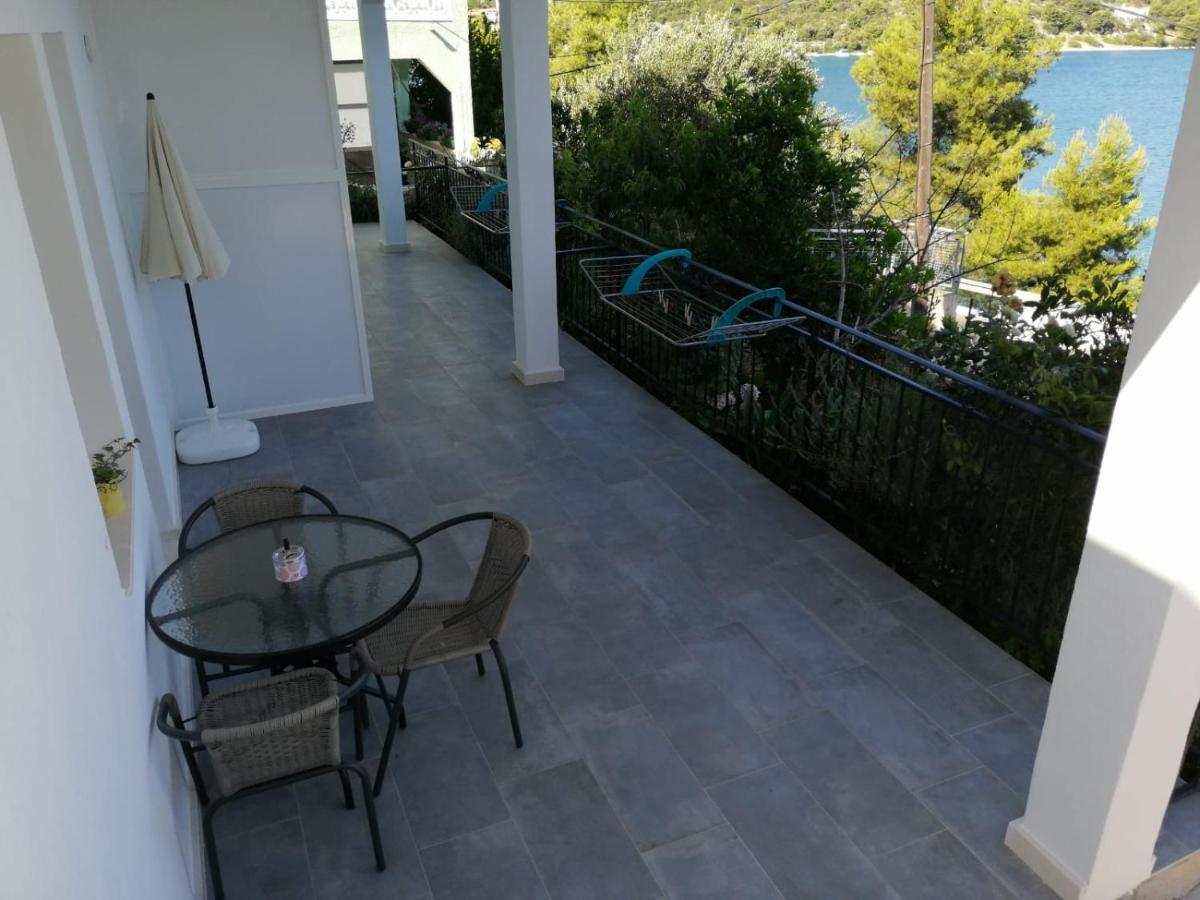 Apartmani Skalinada Marina Exteriör bild