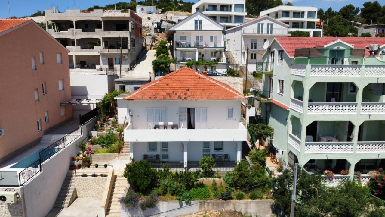Apartmani Skalinada Marina Exteriör bild